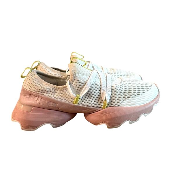 Sorel Womans 8 Kinetic Mesh Running Sneakers $120 Jogging Shoes White Pink - Picture 1 of 6